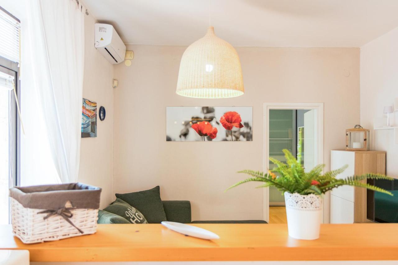Cubo Apartment Pula Ngoại thất bức ảnh