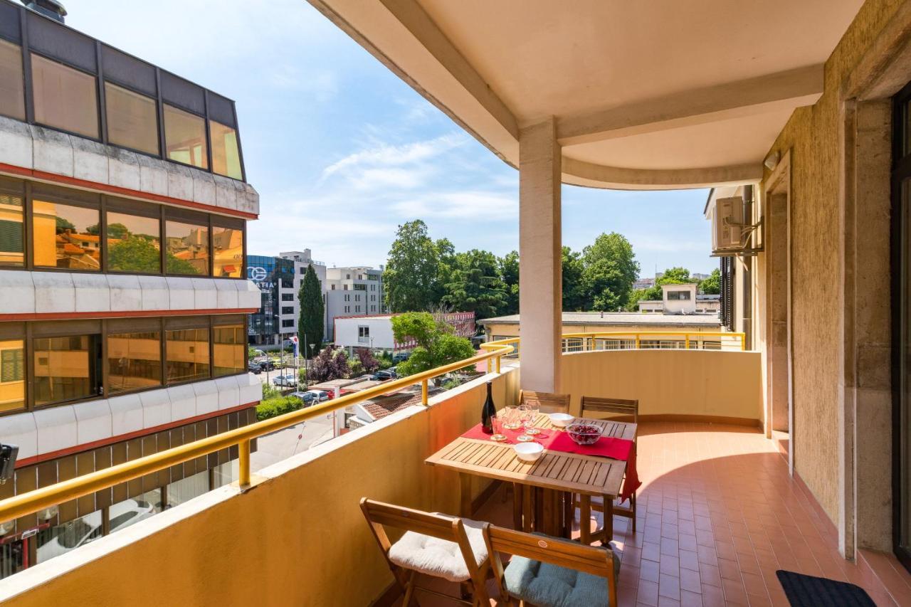 Cubo Apartment Pula Ngoại thất bức ảnh